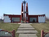 Братская могила 2039