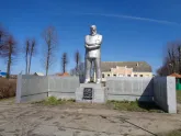 Братская могила 1210