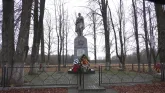 Братская могила 2393