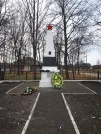 Братская могила 350