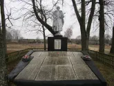 Братская могила 3744