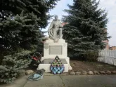 Братская могила 3833